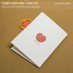 " FROM THE BOTTOM OF MY HEART" POSTCARD + PIN CÀI