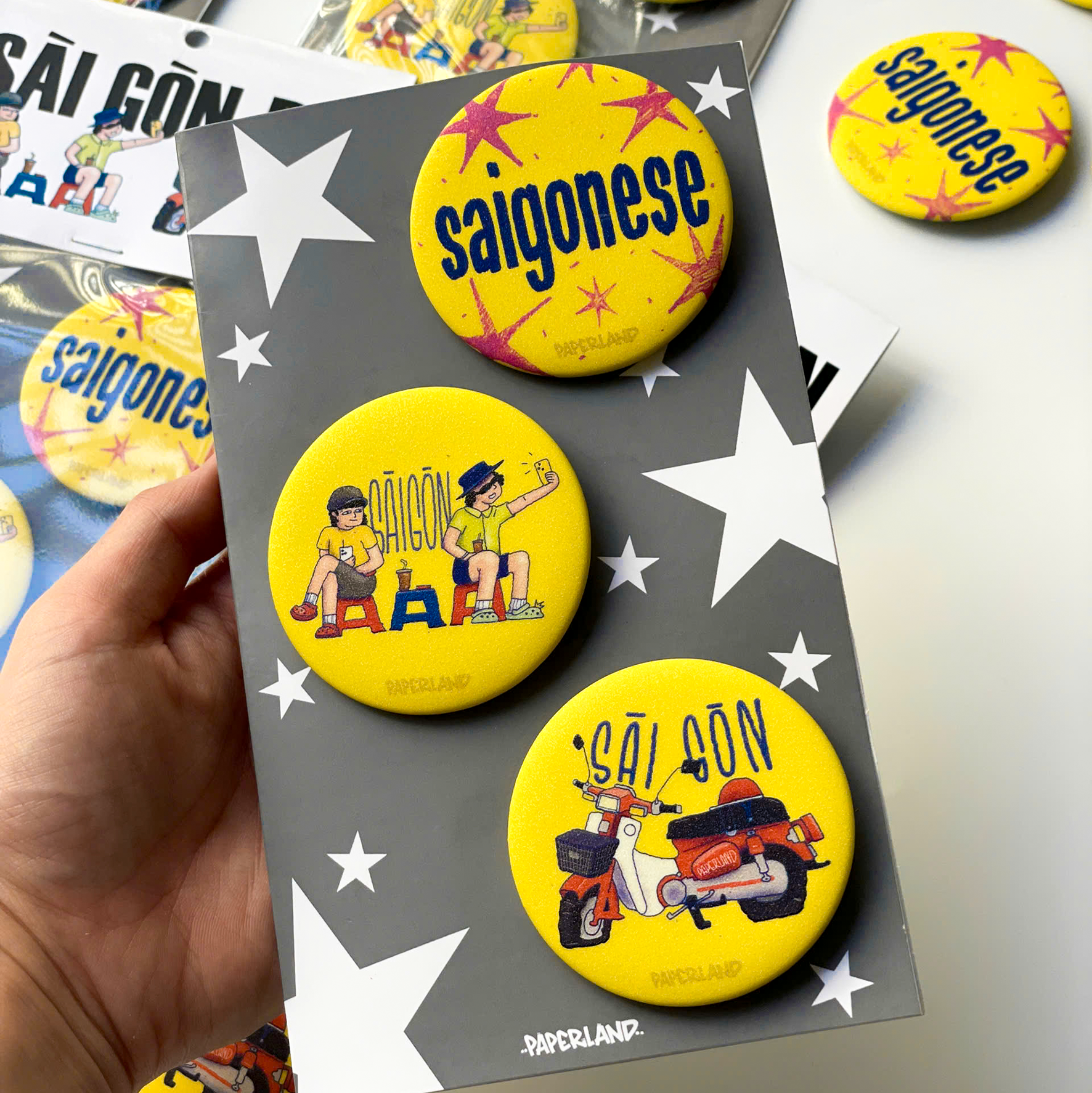 "SÀI GÒN" PIN BUTTON